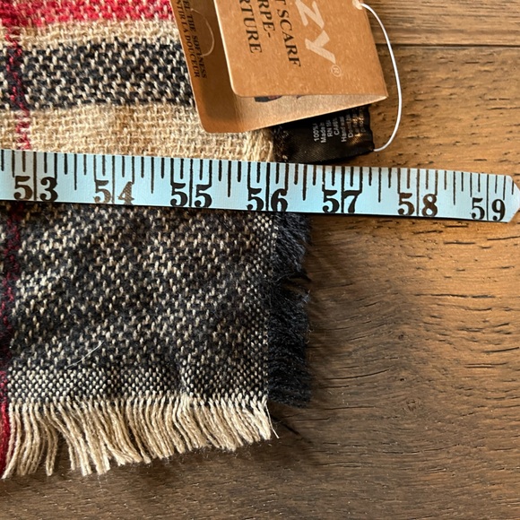 Blanket Scarf - square - Picture 7 of 8